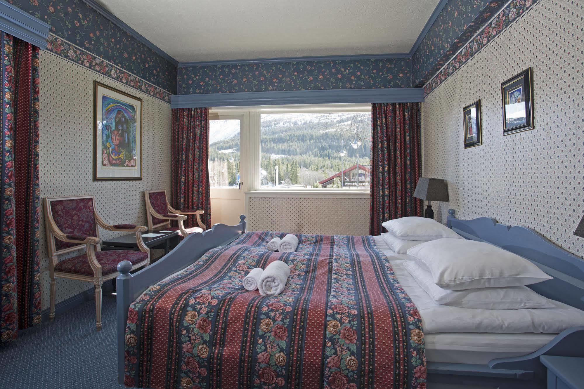 Skogstad Hotel - Unike Hoteller 헴세달 외부 사진